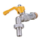 Il rubinetto di acqua d'ottone pesante del giardino della valvola della valvola con l'unione del tubo flessibile collega la maniglia gialla